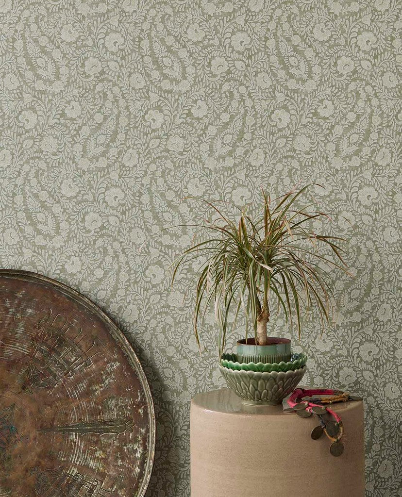 Amber Paisley wallpaper