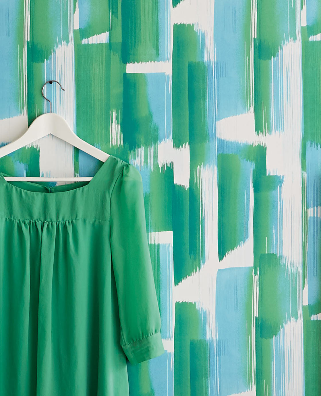 Eijffinger Stripes+ brushstrokes wallpaper 377000 Jade