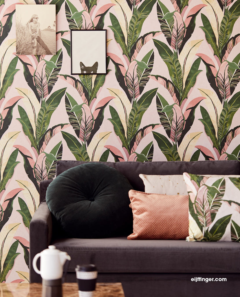Eijffinger Vivid jungle leaf wallpaper 384501 Green & pink