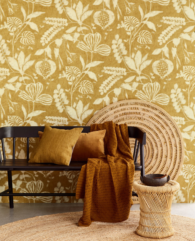 Eijffinger Terra ikat floral wallpaper 391502 Gold