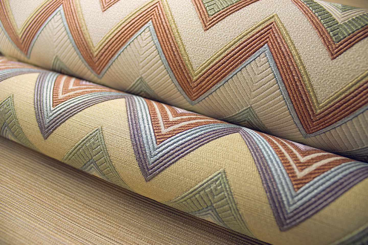 Missoni Home 4 Happy Zigzag wallpaper